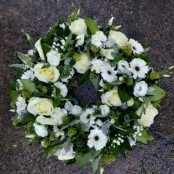 White Contemporary Wreath Ring